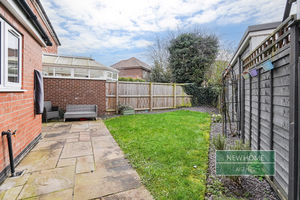 Photo 33- click for photo gallery